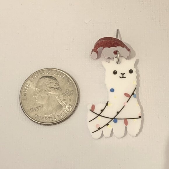 Llama Earring, Santa Earring, Christmas Earring, Alpaca Earring, Gift Idea - Picture 3 of 4